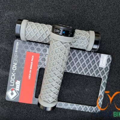 ODI Vans Lock-On Grips